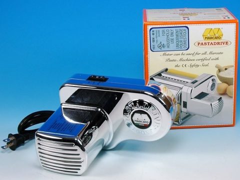 Fresh pasta being prepared with the Marcato Atlasmotor electric pasta machine at home.